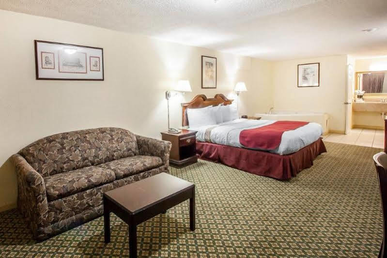 Red Roof Inn Memphis - Graceland Airport Dış mekan fotoğraf